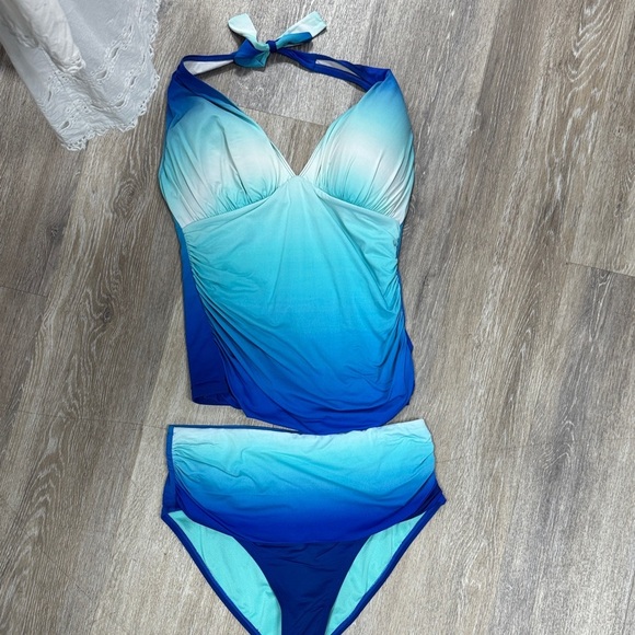 Bleu Rod Beattie Other - Bleu Rod Beattie Blue Ombre Swimsuit set